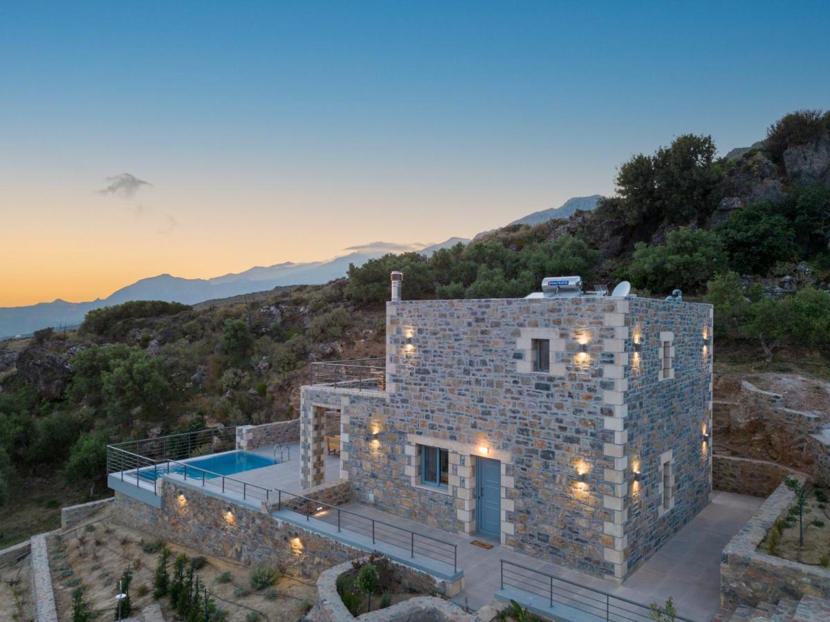 Nature Myrthios